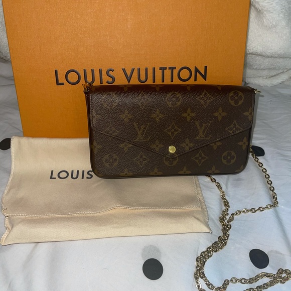 Louis Vuitton Handbags - Louis Vuitton POCHETE FELICIE
